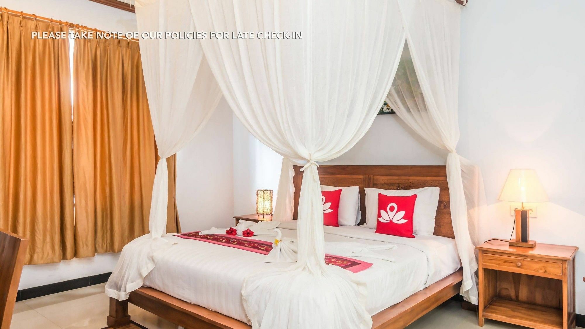 เซน รูมส์ อูบุด งูห์ คูนิง Hotel ภายนอก รูปภาพ