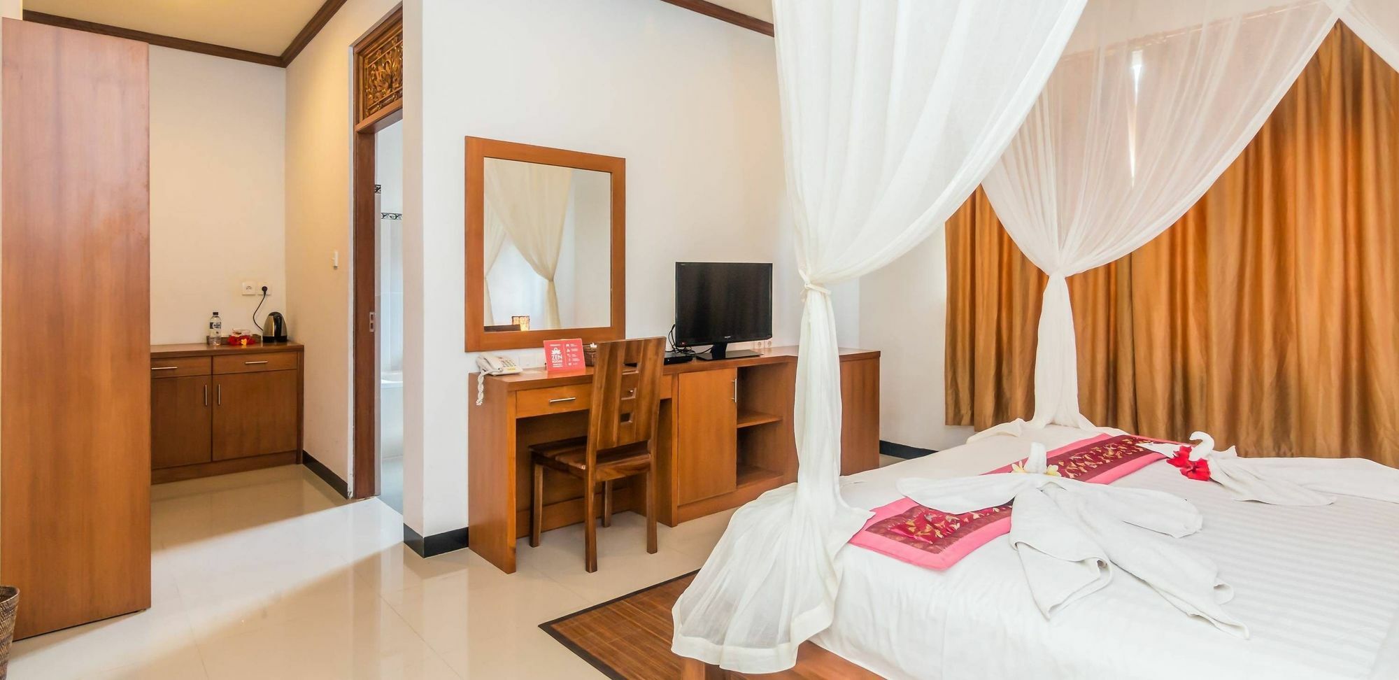 เซน รูมส์ อูบุด งูห์ คูนิง Hotel ภายนอก รูปภาพ